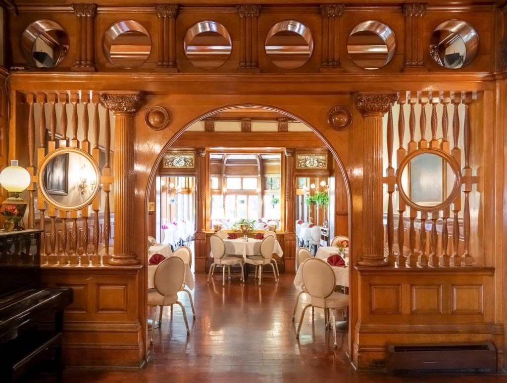 Dining tables in the Music Room at Edgar's Restaurant.